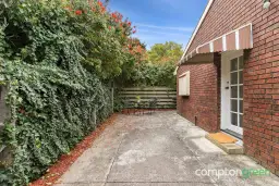 1/49 Oberon Drive, Belmont