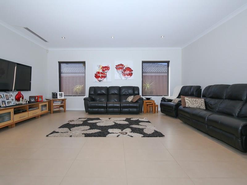 3 WANNDINA AV, DIANELLA WA 6059, 0 chambres, 0 salles de bain, House