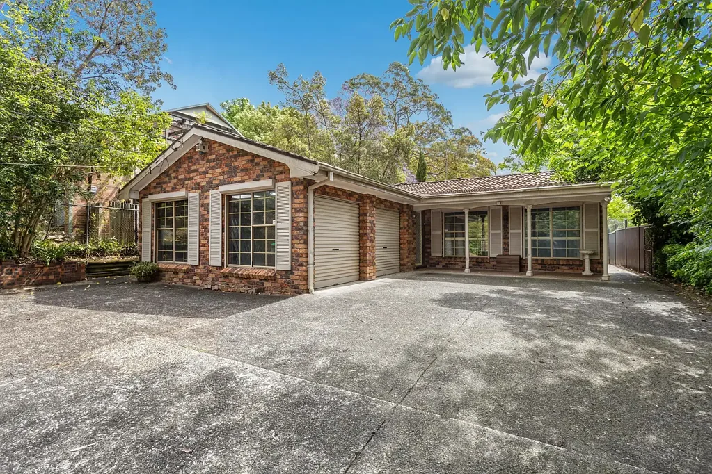 Spacious Modern Home in a Convenient Location