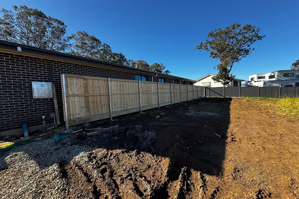 Airds 347平米转角地块 步行学校公园 公交便捷 设计灵活 黄金位置 热门社区 PRIME CORNER BLOCK – READY TO BUILD – 347SQM