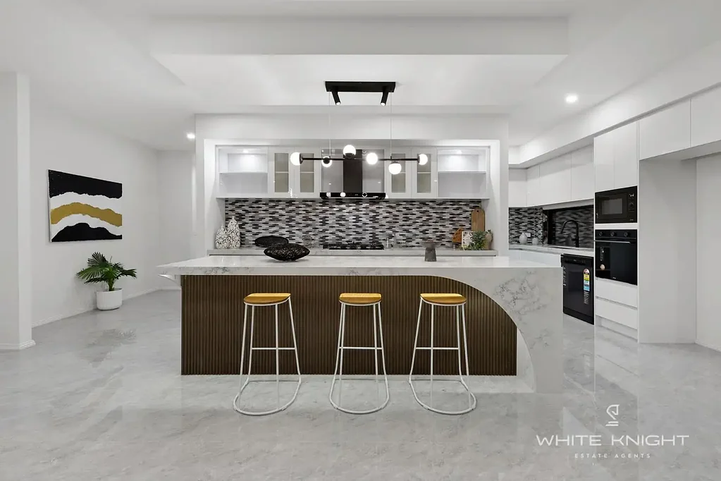 Fraser Rise 4Zimmer BRAND NEW WITH 2 MASTER BEDROOMS, REFRIGERATED COOLING- A PREMIUNM ADDRESS!