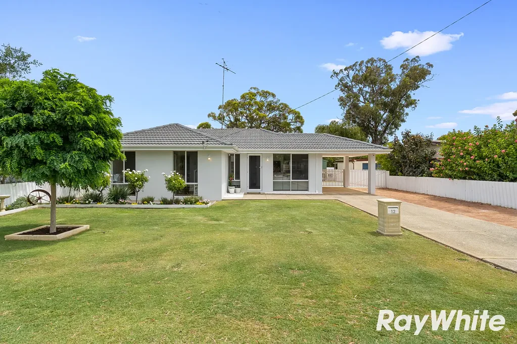 12 Nerine Street, Falcon, WA 6210
