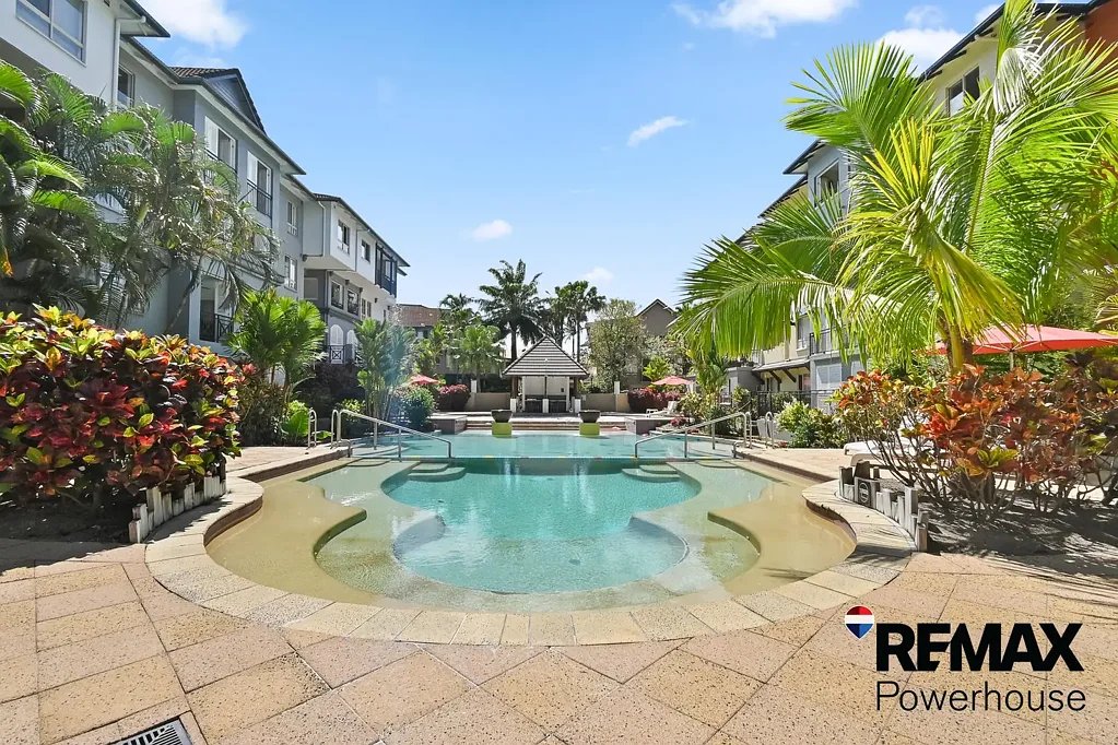 Cairns North 3Phòng ngủ 3 Bed Resort-Style Living in One of Cairns' Most Sought-After Locations