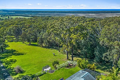 Berry 4chambre 25 Acres with Beautiful Ocean Views