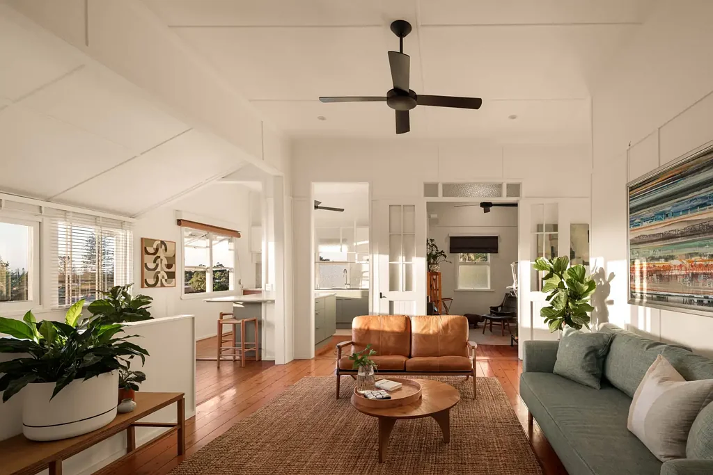 Coolangatta 4Moenga A Rare and Authentic Coolangatta Cottage, Beautifully Restored