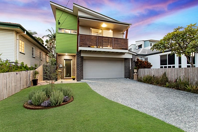 Labas ng Bahay - 13 Greenup Street, Redcliffe, QLD 4020