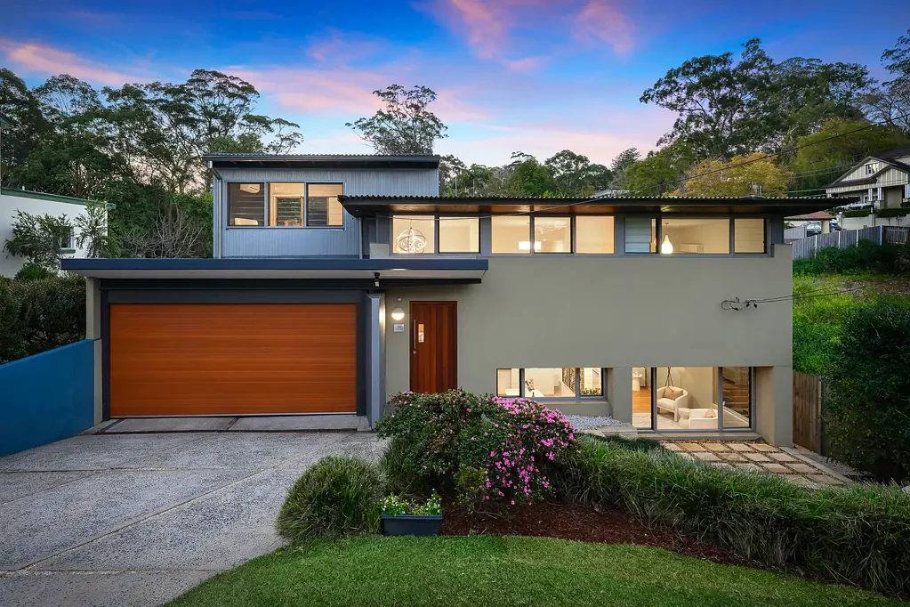 Lindfield 4બેડરૂમ Sundrenched Family Entertainer in a Premier Lindfield Setting