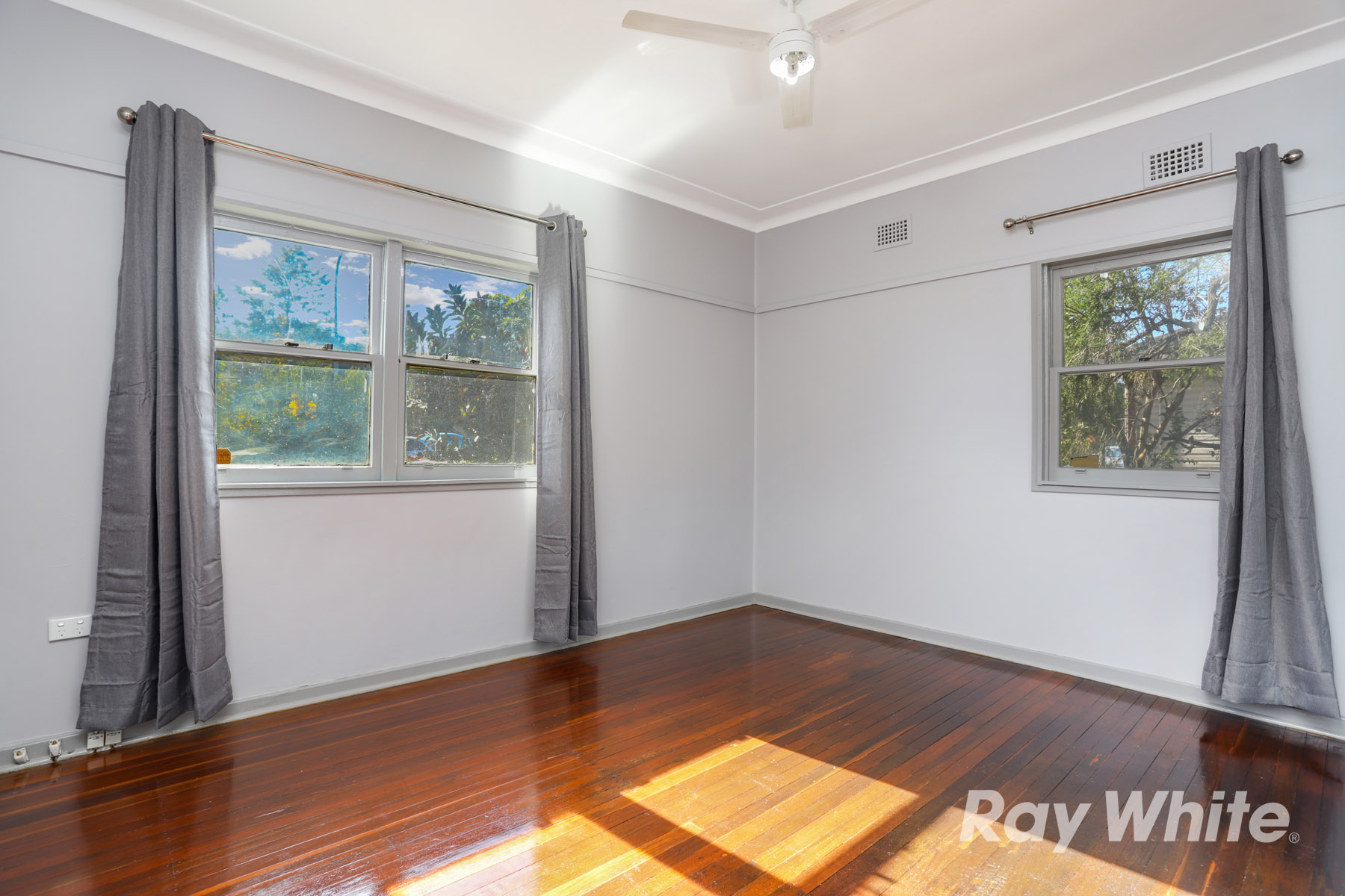 26 PHILLIP ST, ST MARYS NSW 2760, 0 Bedrooms, 0 Bathrooms, House