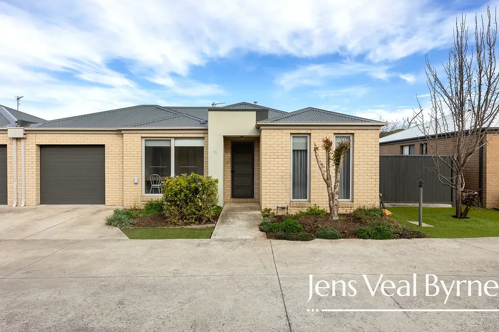 12 Pozieres Place, Sebastopol, VIC 3356