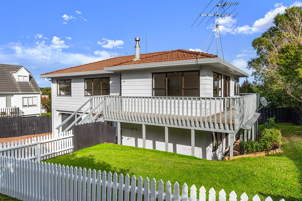 1/116 Bradbury Road, Botany Downs, Manukau City, Auckland