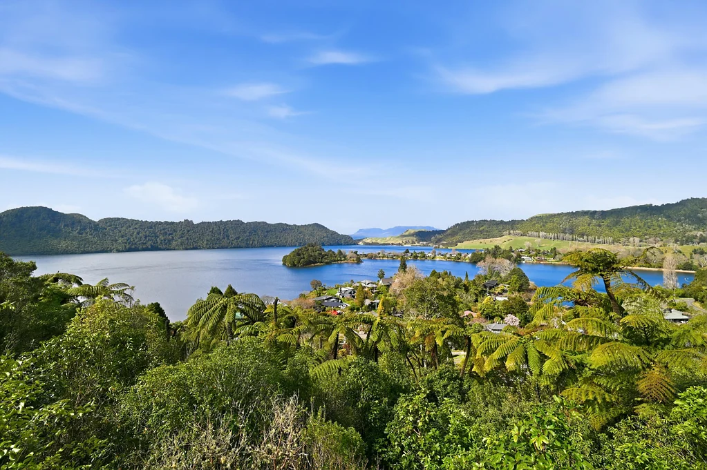 Lake Okareka 4બેડરૂમ Lake Living, Many Options