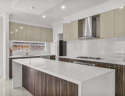 14 Jindalee Way, Werribee, VIC 3030, 4房, 2浴, 独立屋