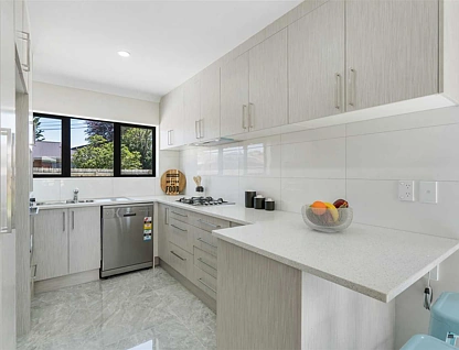 8C Mahon Place, Papatoetoe, Manukau City, 4房, 3浴, 整租独立别墅