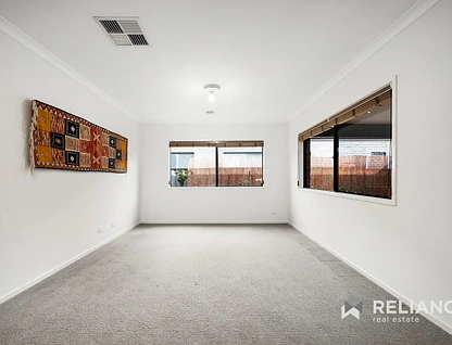32 Snowsill Circuit, Point Cook, VIC 3030, 4 slaapkamers, 2 badkamers, House