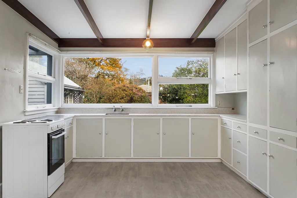 Beckenham 3房  Renovators Dream Canvas in the Beckenham Loop