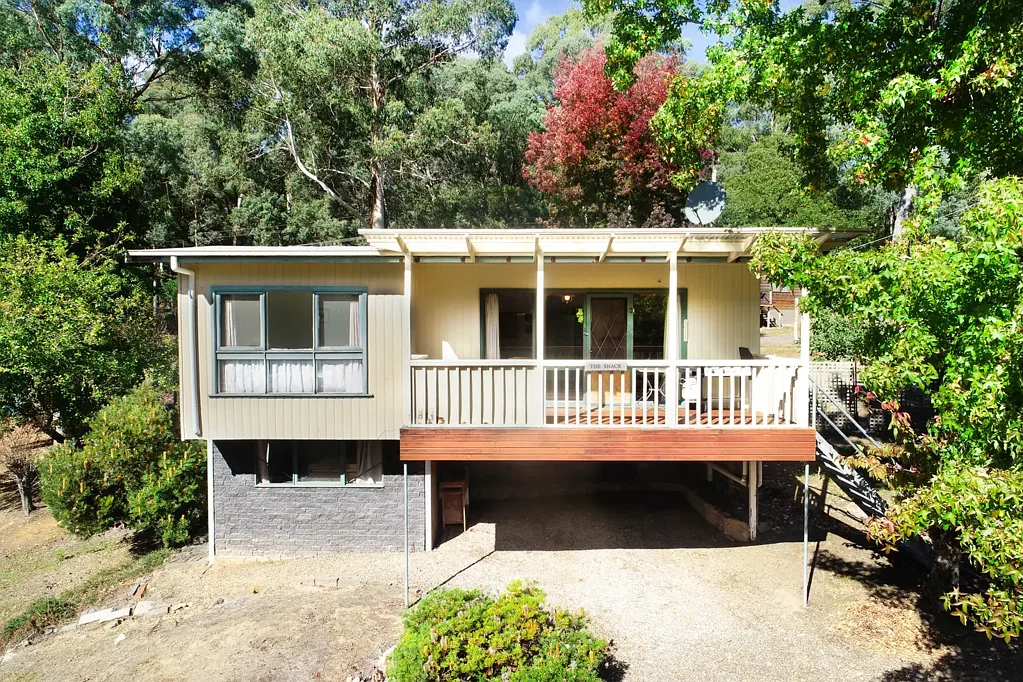 Sawmill Settlement 3 Bedroom 'THE SHACK' - A PLACE TO CREATE MEMORIES