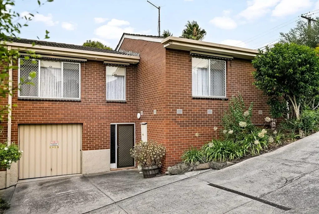 Charming 2-Bedroom Unit in Prime Location