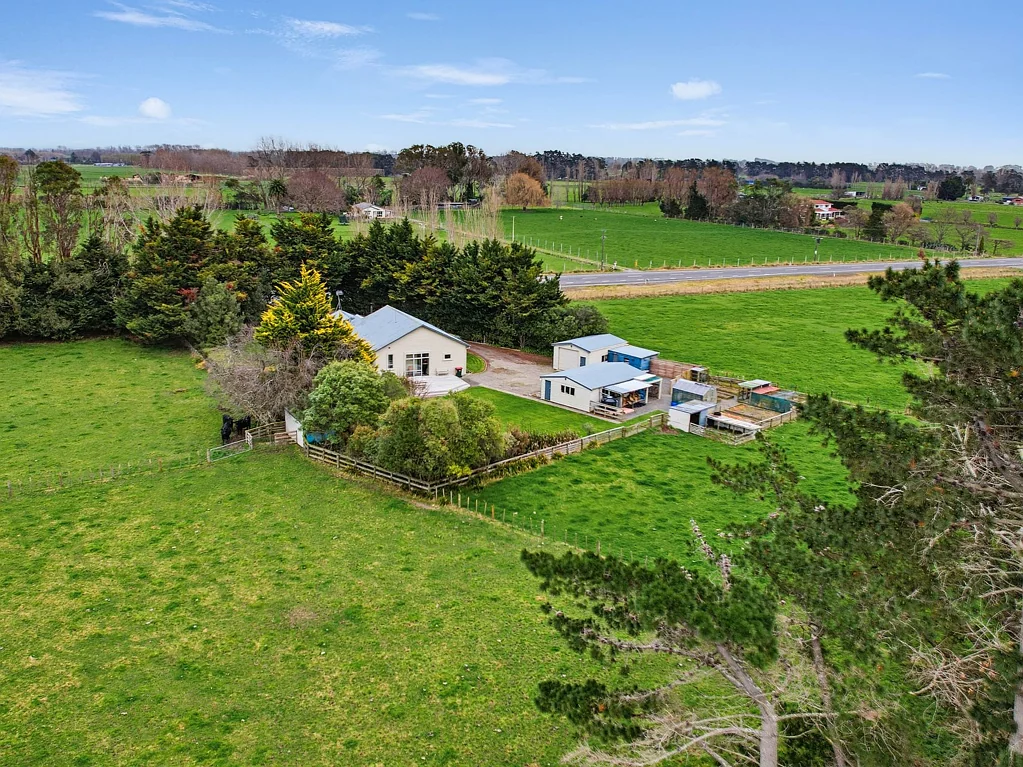 Newbury 3 Slaapkamer Country Living - City Convenience - Five Acres