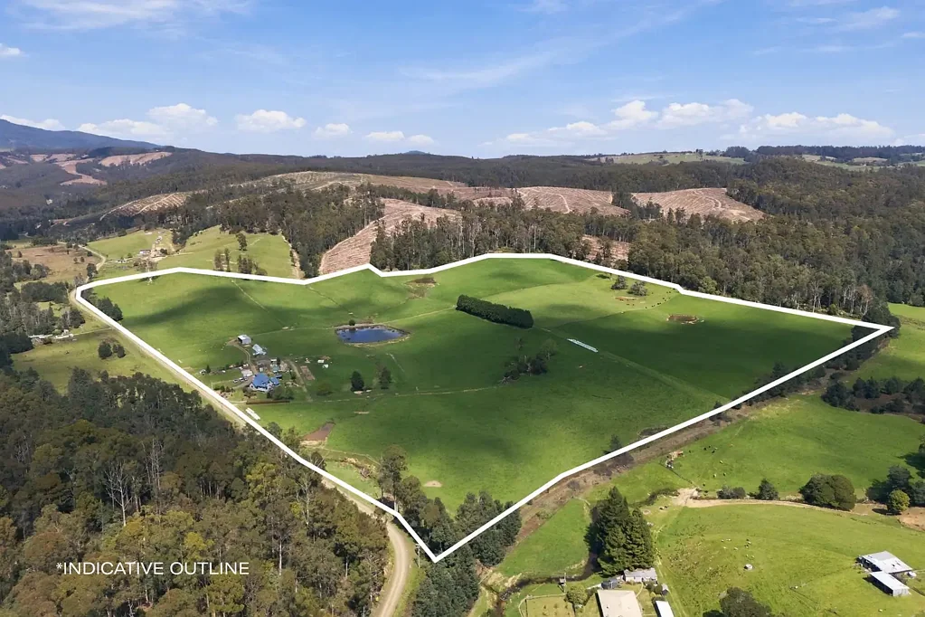 Wyena  Productive Country Living in a Private Valley Setting