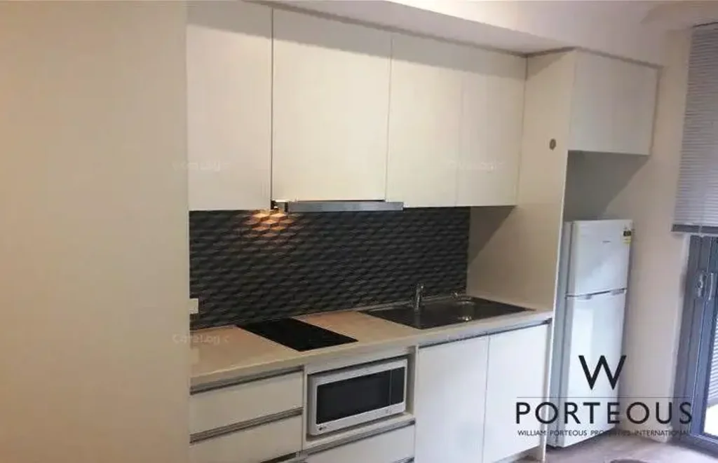 Modern Apartment - Fully furnished and Equipped