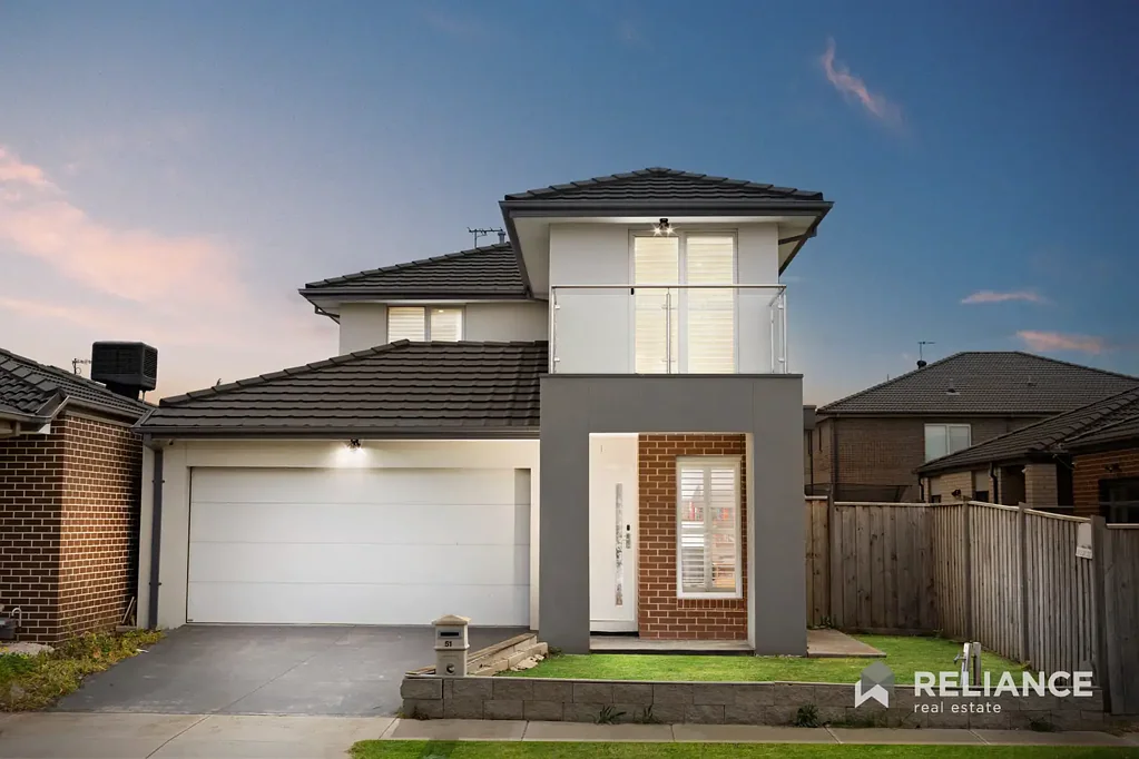 Truganina 4Habitaciones 4 Bedrooms (2 Master) | 3 Bathrooms | Double Car Park | Double Storey | Vastu Compliant
