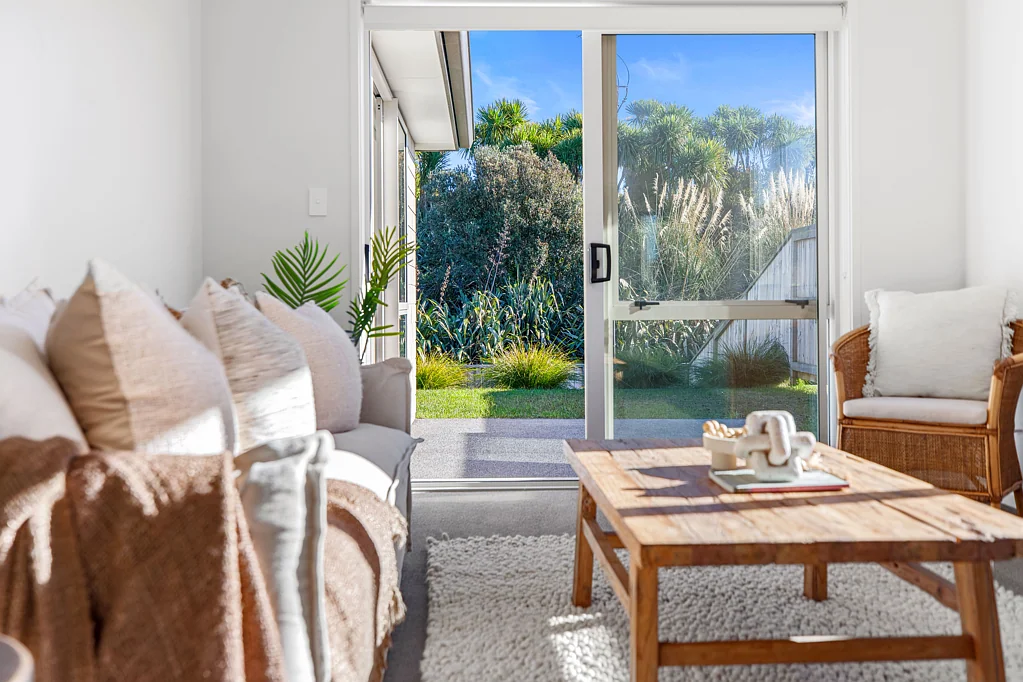 Papamoa 4침실 Sunny, Spacious & Central - Your Lifestyle Awaits