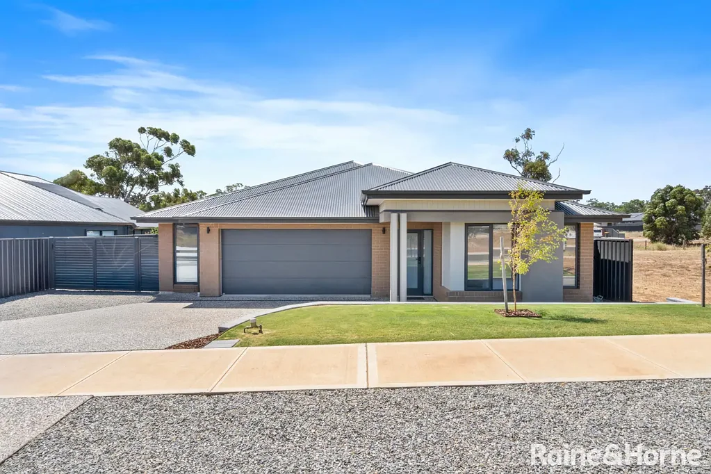 19 Westwood Circuit, Strathalbyn, SA 5255