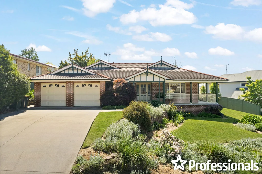 49 Cedar Drive, Llanarth, NSW 2795