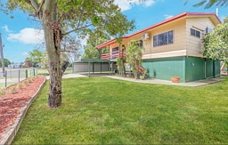 3 McLean Street, Capella