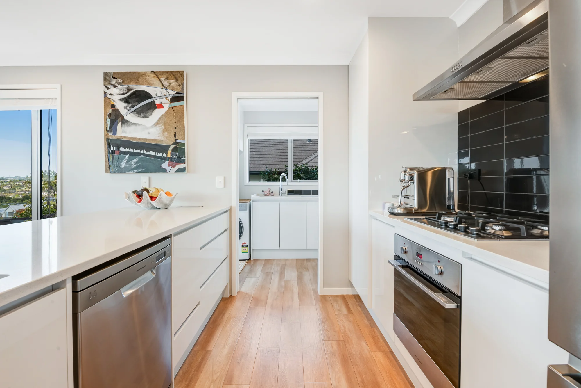 14 Copal Lane, Millwater, photo 12