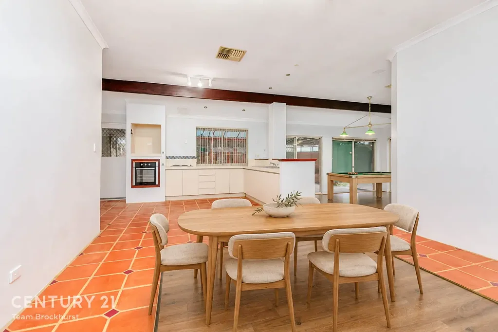 Thornlie 4Kwarto BIG ON SPACE, LOW ON FUSS