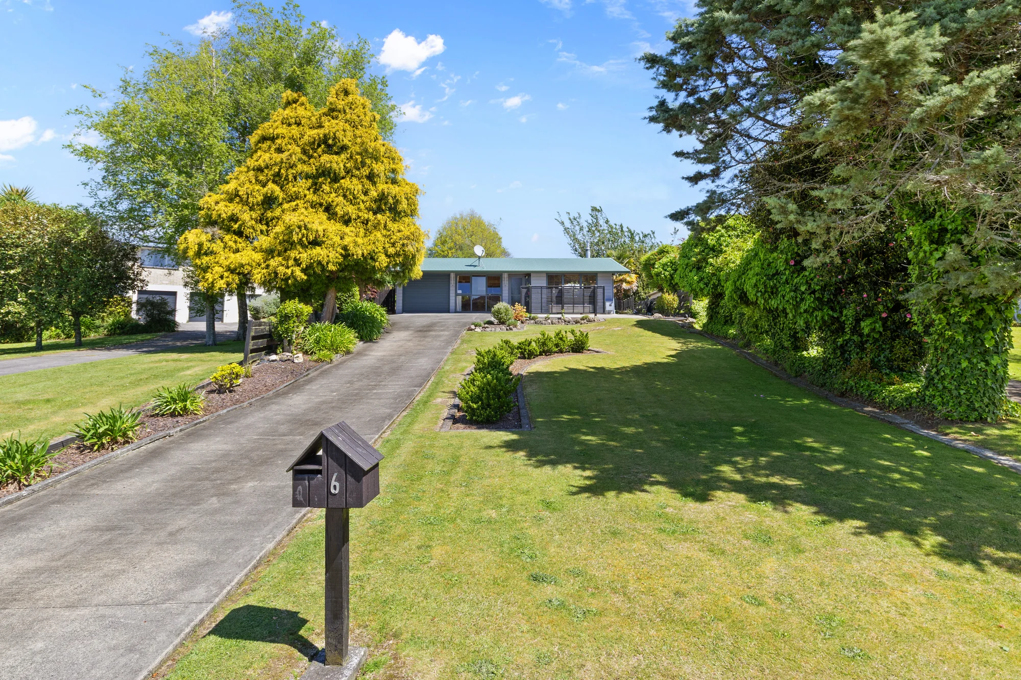 Tokoroa 3Phòng ngủ "$599,000 Ready to go!!!"