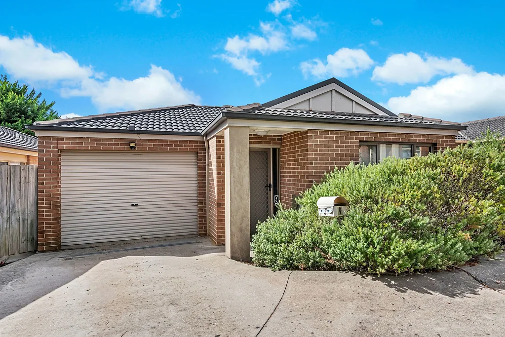 9/108 Ahern Road, Pakenham, VIC 3810