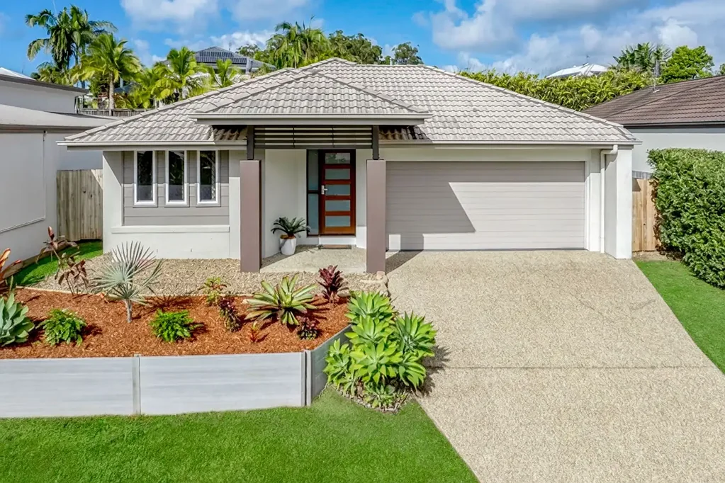 Peregian Springs 4房  Elevated and Spacious Peregian Springs Living