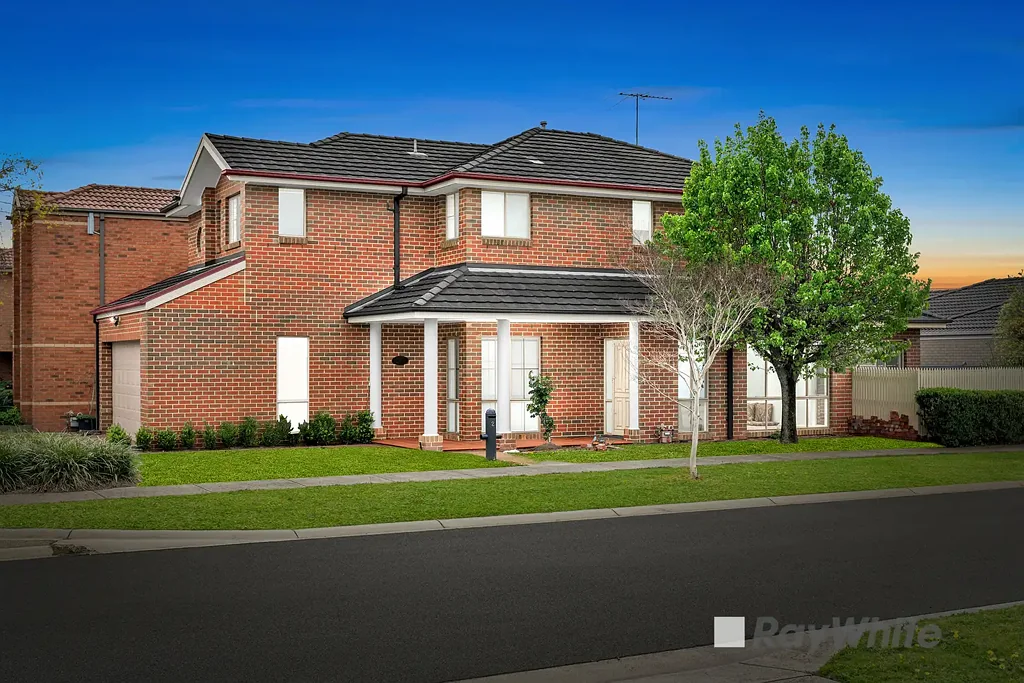 2 Penrose Drive, Narre Warren South, VIC 3805