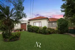 35 Fullerton Crescent, Riverwood