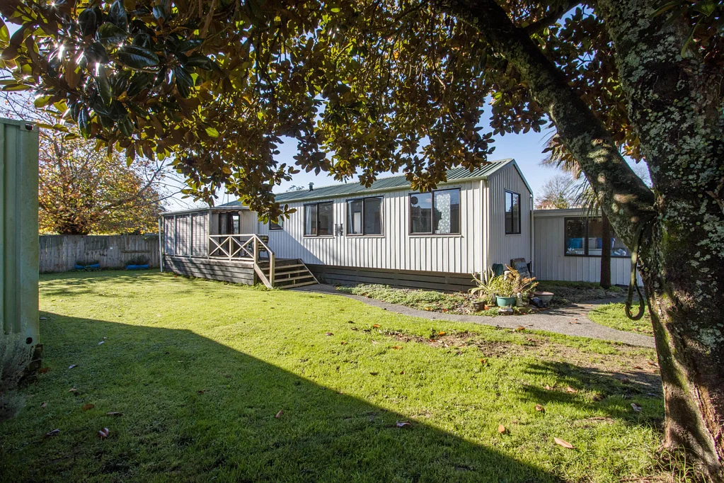 Waihi 2 Bedroom Vendor Demands Action!