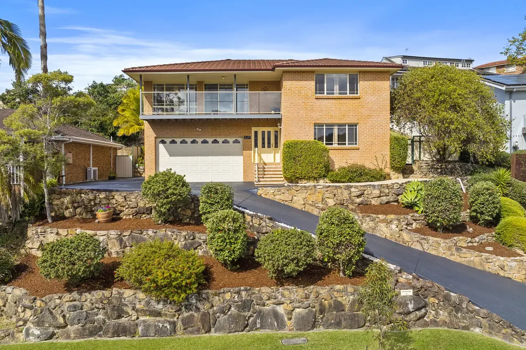 Terrigal 4 Bedroom Spacious Family Sanctuary With Endless Potential