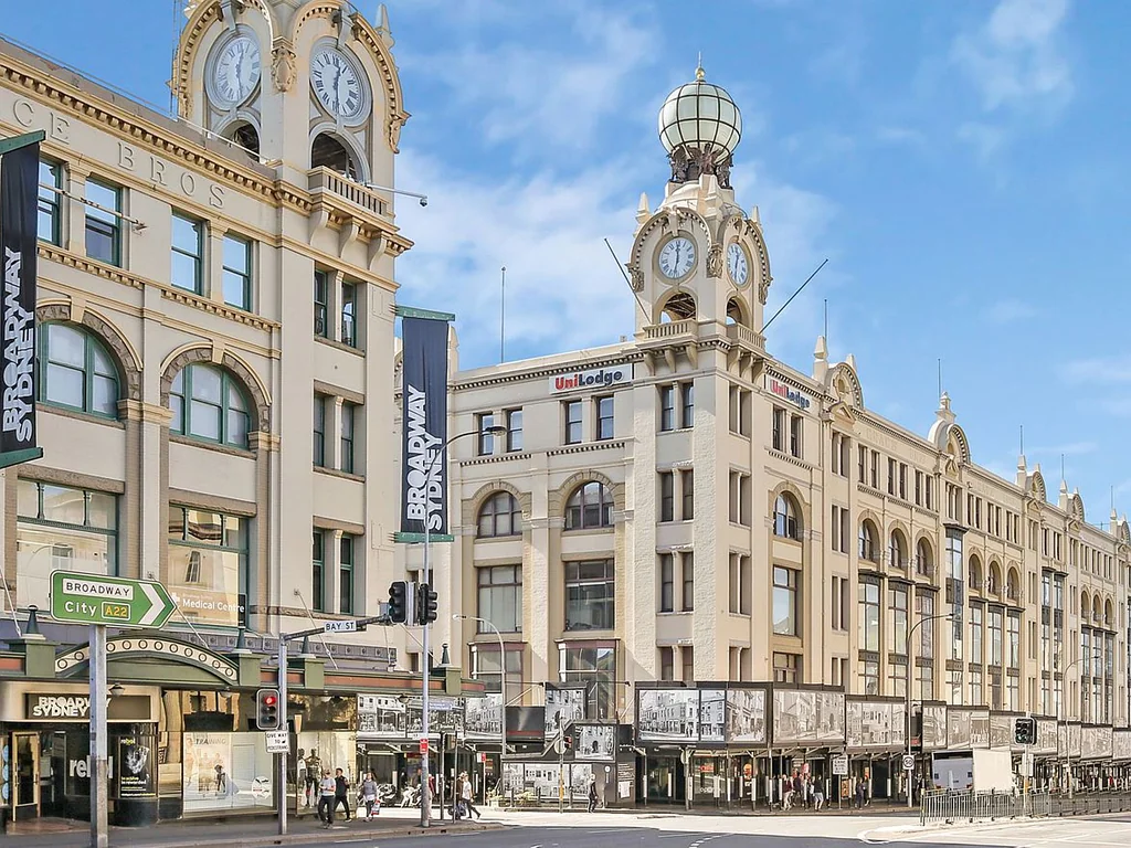 Top Floor Fully Furnished Studio BILLS Included