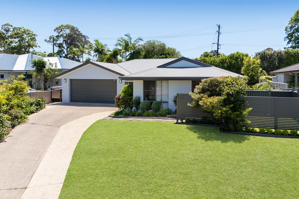 25 Sabal Drive, Sawtell, NSW 2452