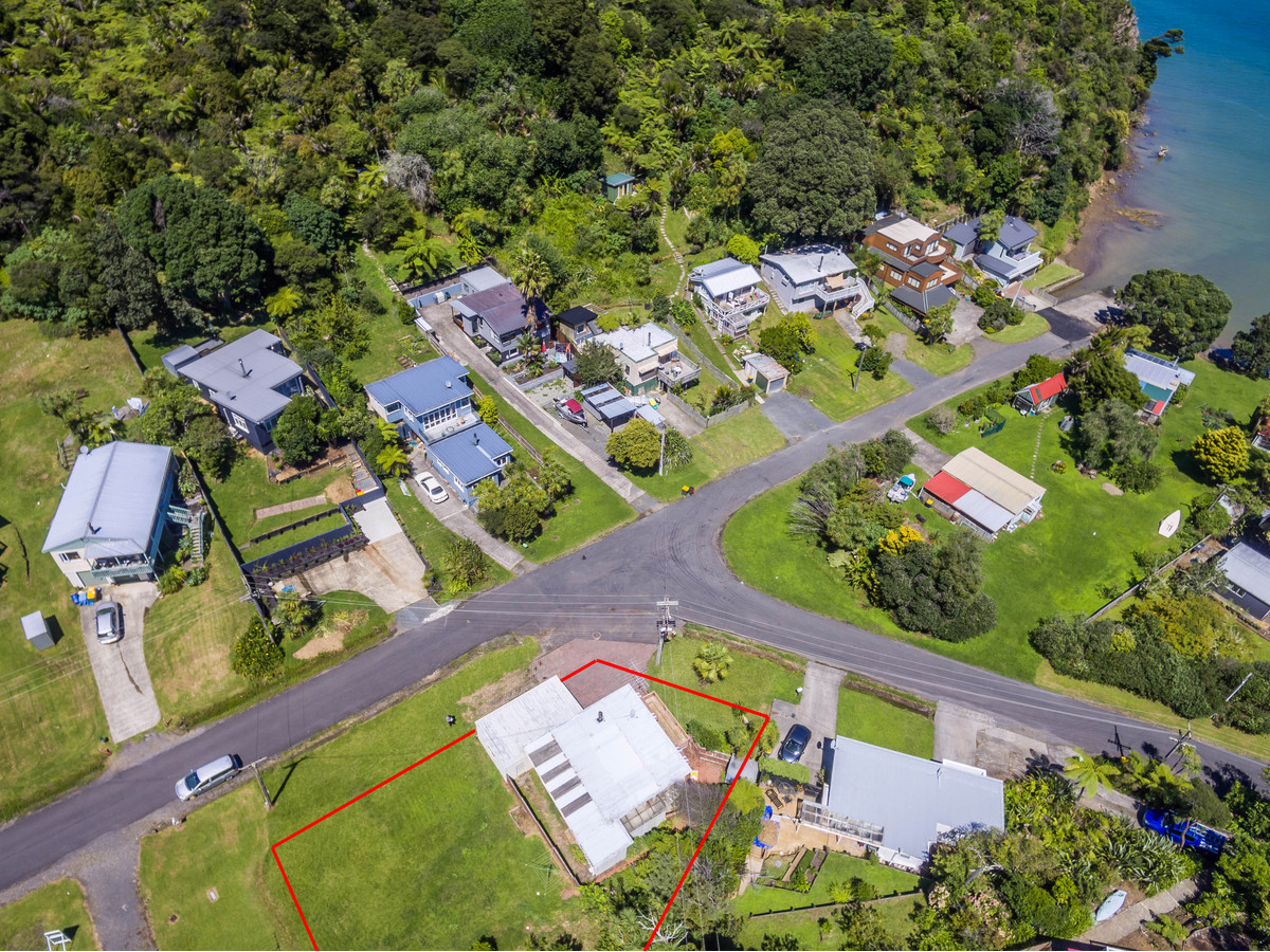 22 Foster Avenue, Huia, Auckland - Waitakere, 2房, 1浴