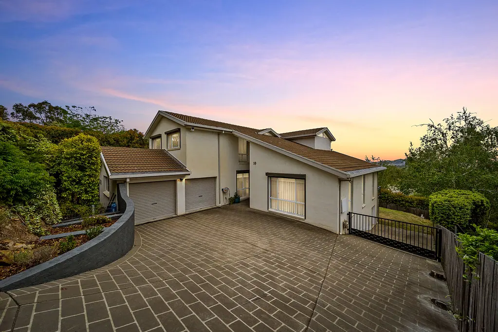 10 Mackrell Place, Calwell, ACT 2905