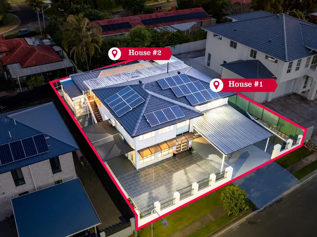 Sunnybank Hills 8 Bedroom 8-Bedroom Investment Powerhouse with Hilltop Views in Sunnybank Hills