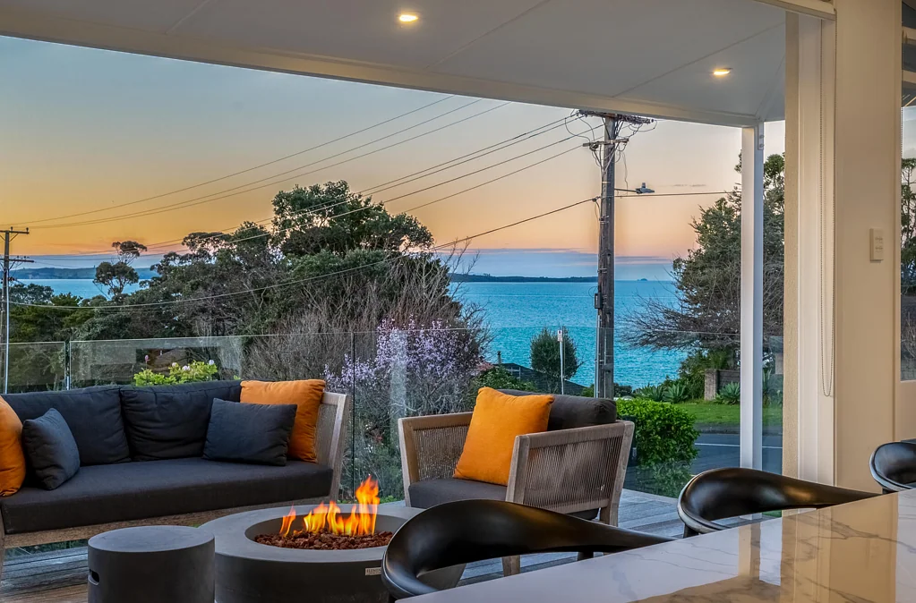 Mellons Bay 7Kwarto On a Grand Scale - Views & Versatility in Macleans