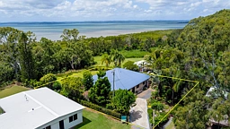 12 FERRIS Avenue, River Heads