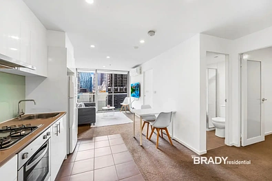 1103/8 Exploration Lane, Melbourne, VIC 3000, 2房, 2浴, Apartment