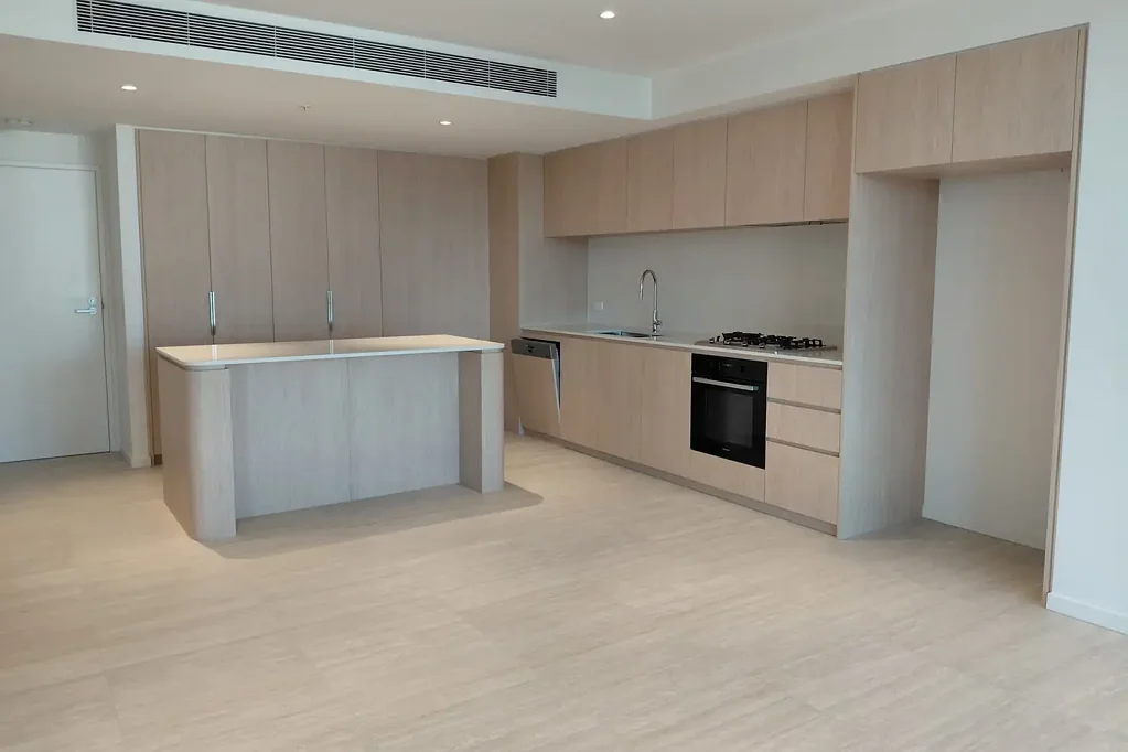 WOW ! Brand New 2807/116 Laver Drive, Robina  $850 pw