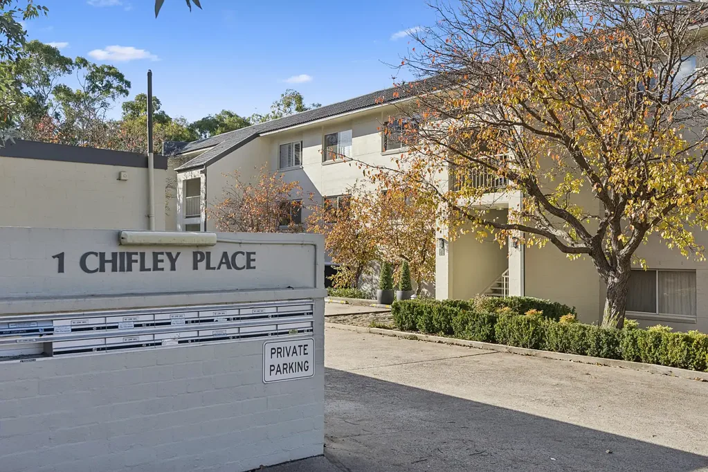 Chifley 2房  A private, peaceful home amongst the treetops