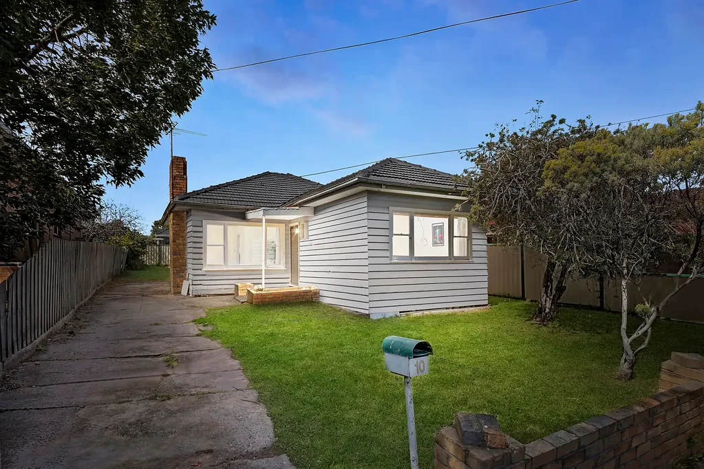 10 Andrew Street, Sunshine, VIC 3020