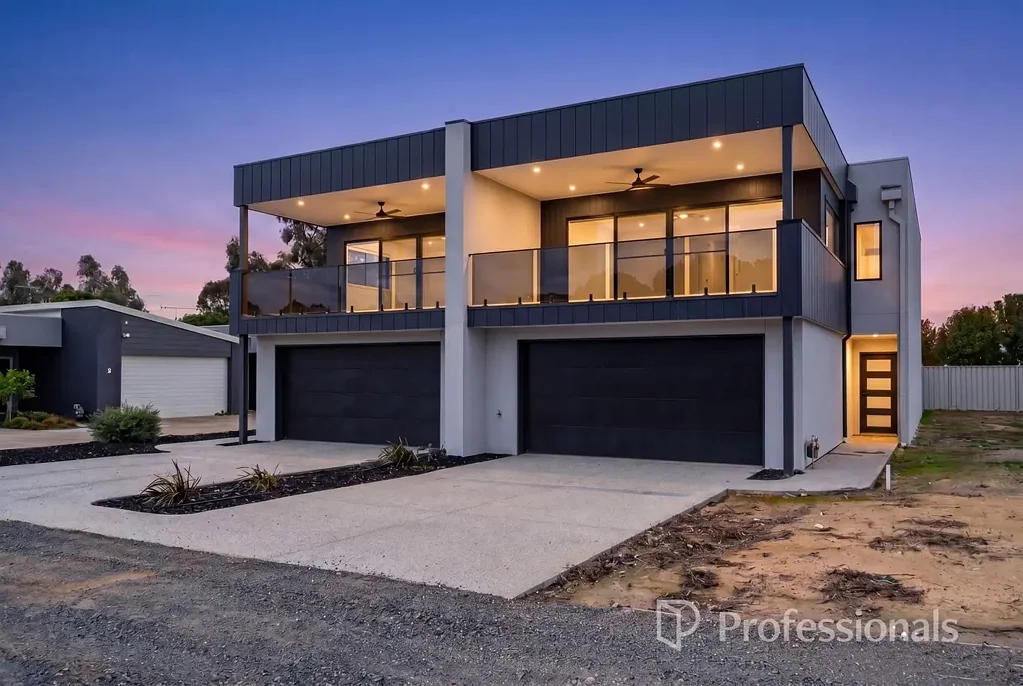 Yarrawonga 3Kwarto MODERN LAKESIDE LIVING WITH LOW-MAINTENANCE APPEAL